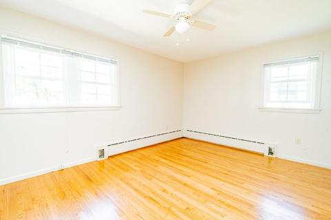 37 Francis St, Springfield, MA 01104 photo 13