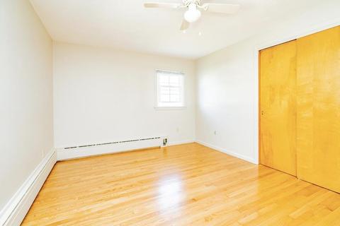 37 Francis St, Springfield, MA 01104 photo 15