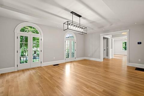 122 Clinton Rd, Brookline, MA 02445 photo 10