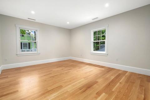 122 Clinton Rd, Brookline, MA 02445 photo 20
