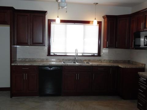 122 Hanover St, Fall River, MA 02720 photo 4
