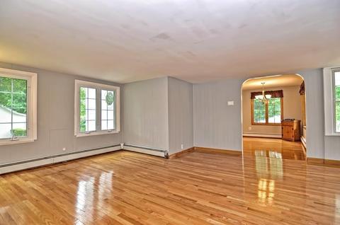 25 Main St, Upton, MA 01568 photo 8