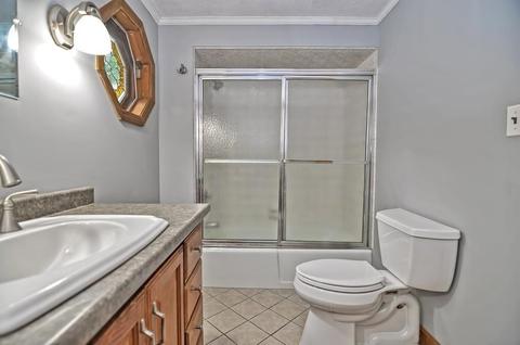 25 Main St, Upton, MA 01568 photo 13