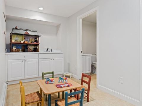 75 Pine Grove St, Needham, MA 02494 photo 21