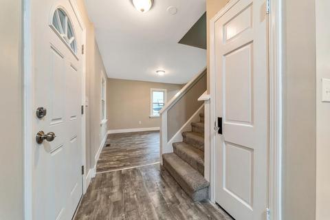 41 Lancaster St, Springfield, MA 01118 photo 15