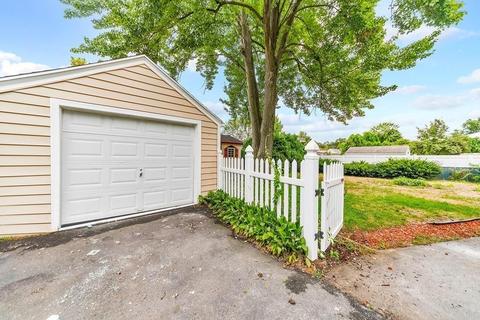 41 Lancaster St, Springfield, MA 01118 photo 32