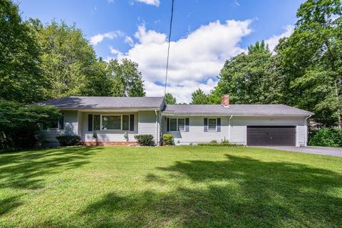 68 Christian Hill Rd, Upton, MA 01568 photo 1