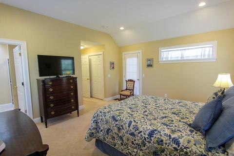 121 Settlers Ln, Barnstable, MA 02601 photo 18