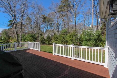 121 Settlers Ln, Barnstable, MA 02601 photo 3