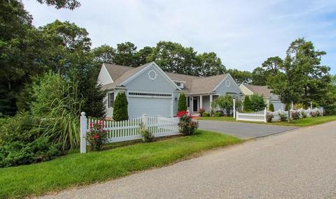 121 Settlers Ln, Barnstable, MA 02601 photo 2