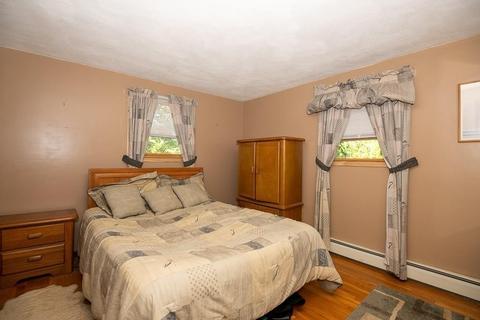 16 Lorna Dr, Auburn, MA 01501 photo 17