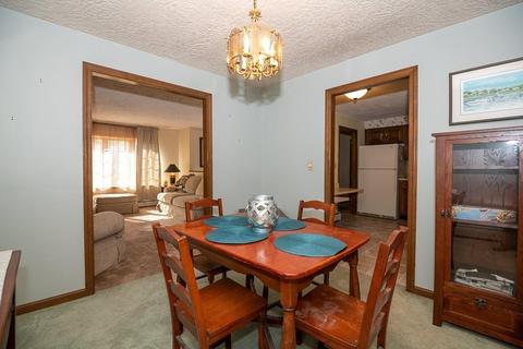 16 Lorna Dr, Auburn, MA 01501 photo 13