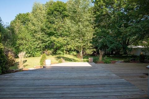 16 Lorna Dr, Auburn, MA 01501 photo 26