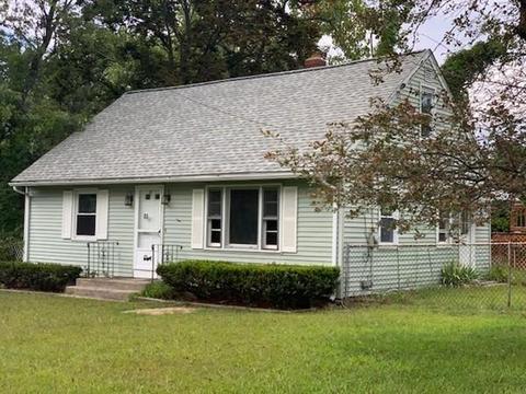 53 Moss Rd, Springfield, MA 01119 photo 14