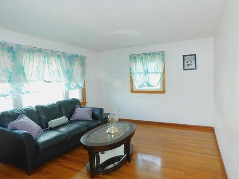 35 Buckley Blvd, Chicopee, MA 01020 photo 6