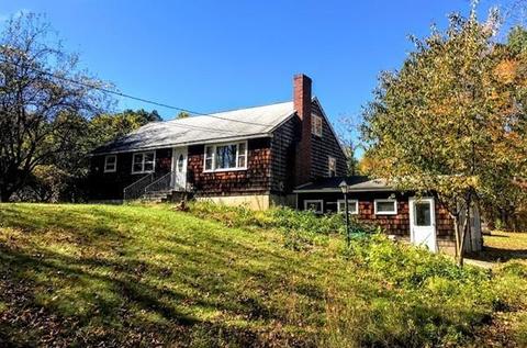 175 S Row Rd, Townsend, MA 01469 photo 2