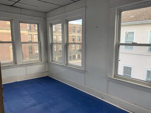 58 Arthur St, Worcester, MA 01604 photo 8