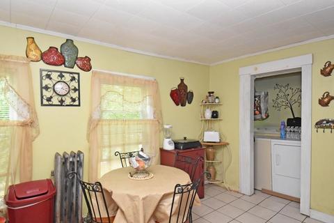 36 Tirrell St, Worcester, MA 01603 photo 3