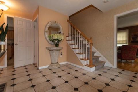 5 Luce Cir, Canton, MA 02021 photo 5