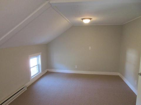 840 Dwelly St, Fall River, MA 02724 photo 36