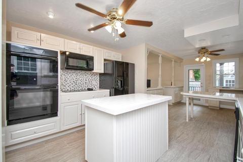 232 Sumner Ave, Springfield, MA 01108 photo 8