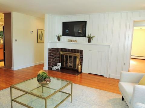 25 Summer Ave, Reading, MA 01867 photo 6