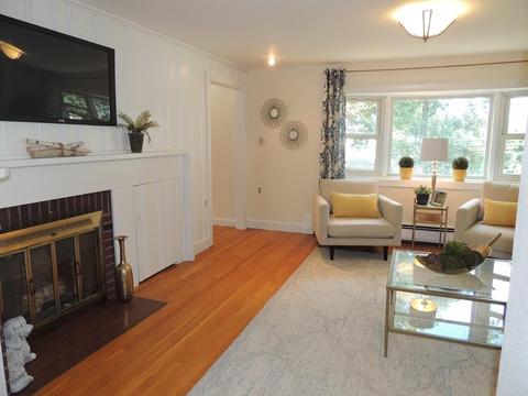 25 Summer Ave, Reading, MA 01867 photo 4