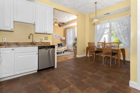 30 John St #A, Reading, MA 01867 photo 14