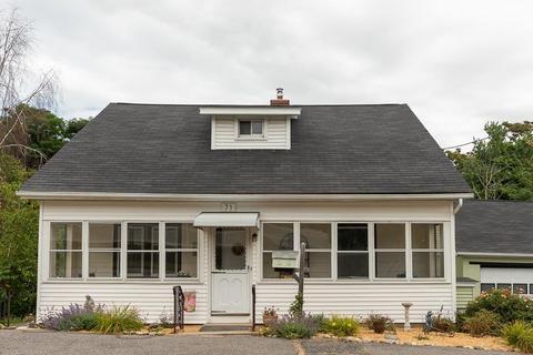 71 E Mountain St, Worcester, MA 01606 photo 2