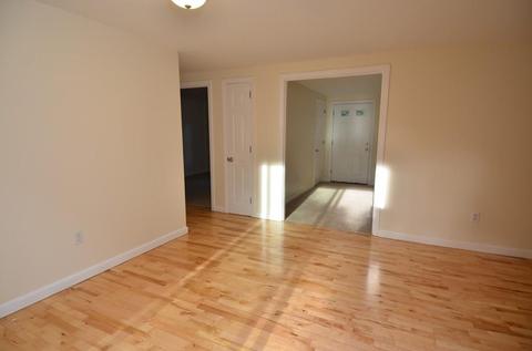 22 Beechwood Dr, Mashpee, MA 02649 photo 5