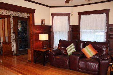 27 Circuit Ave E, Worcester, MA 01603 photo 6