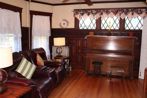 27 Circuit Ave E, Worcester, MA 01603 photo 7