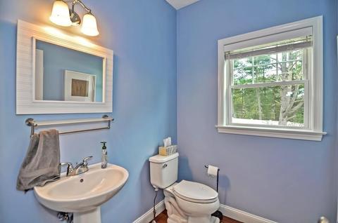 2 Blueberry Ln, Upton, MA 01568 photo 9