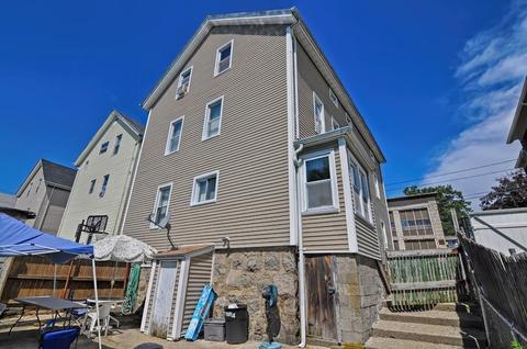 677 Maple St, Fall River, MA 02720 photo 6