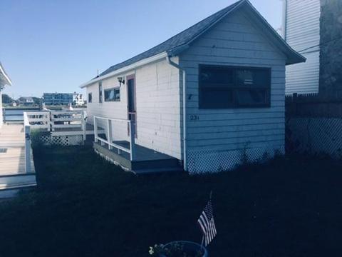 23 Hampton Cir, Hull, MA 02045 photo 4