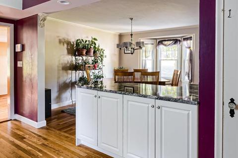 87 Eagle Rd, Worcester, MA 01605 photo 5
