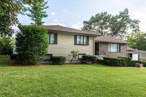 4 Pine Ridge Rd, Stoneham, MA 02180 photo 1