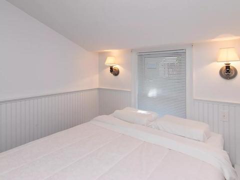 37 Agawam Beach Rd, Wareham, MA 02571 photo 20