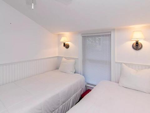 37 Agawam Beach Rd, Wareham, MA 02571 photo 24