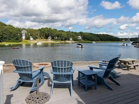 37 Agawam Beach Rd, Wareham, MA 02571 photo 6