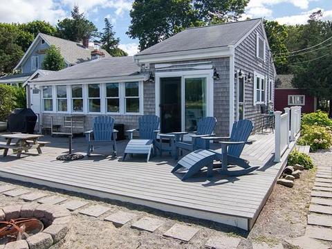 37 Agawam Beach Rd, Wareham, MA 02571 photo 5