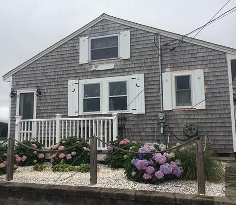 37 Agawam Beach Rd, Wareham, MA 02571 photo 2