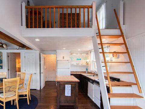 37 Agawam Beach Rd, Wareham, MA 02571 photo 17