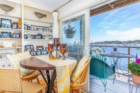 127 Front #2, Marblehead, MA 01945 photo 16