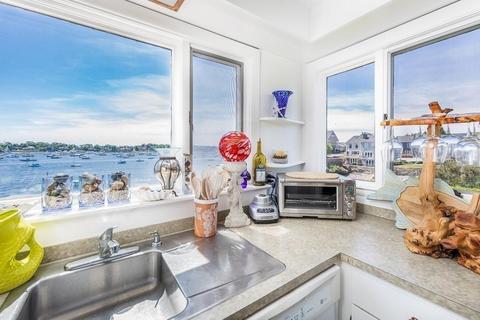 127 Front #2, Marblehead, MA 01945 photo 11