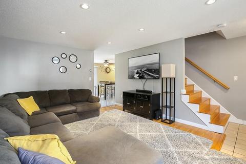67 Long Dr, Dracut, MA 01826 photo 3