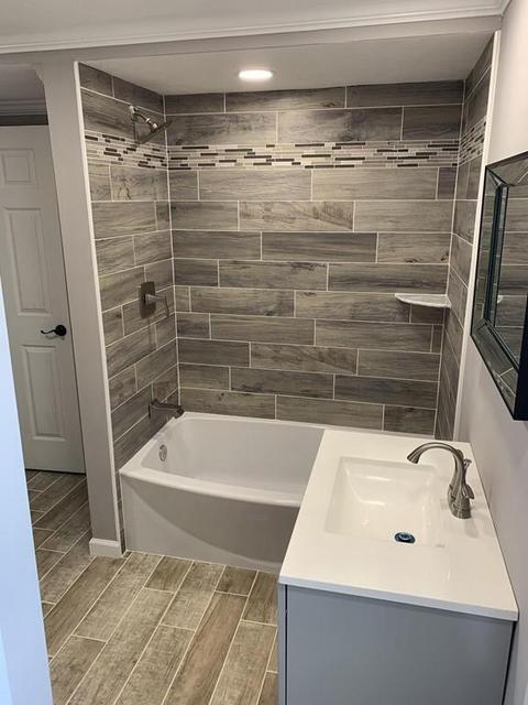 23 Benz St, Springfield, MA 01118 photo 8