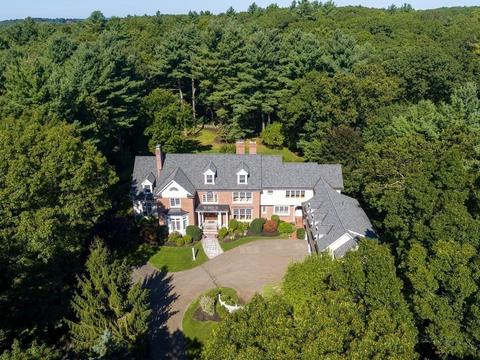 45 Pine St, Weston, MA 02493 photo 1