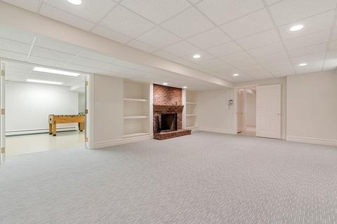 45 Pine St, Weston, MA 02493 photo 21