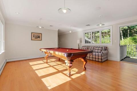 45 Pine St, Weston, MA 02493 photo 18
